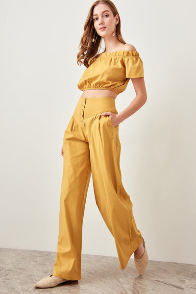 Detailed Button Cuff Pants