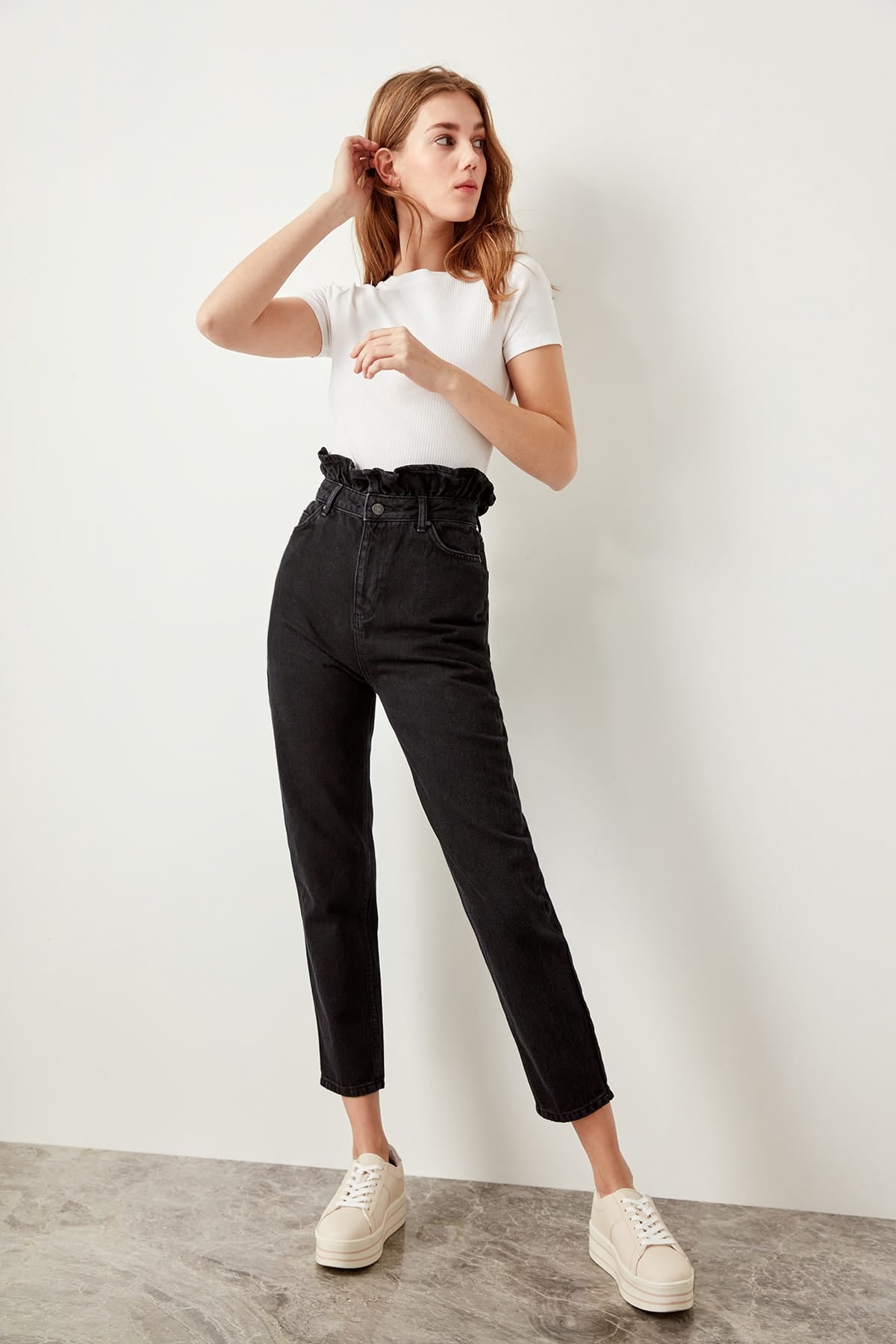 Black waist ruffles Advanced Super Mom Jeans