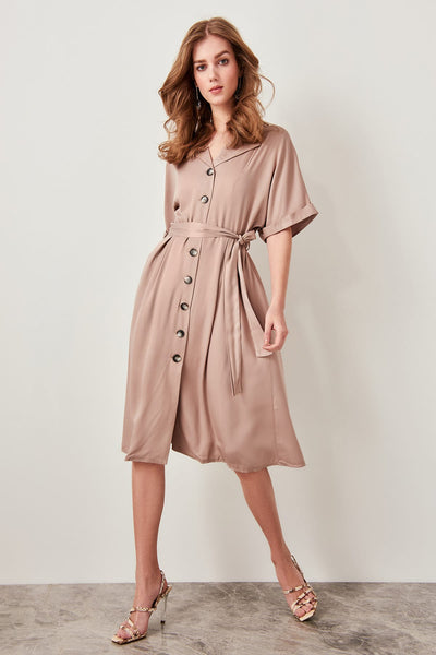 Linking Camel Detail Dress