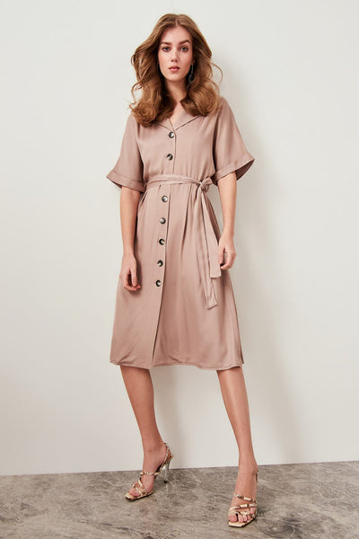 Linking Camel Detail Dress