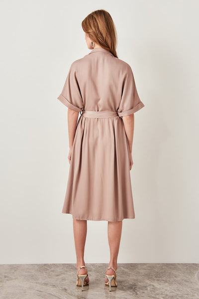 Linking Camel Detail Dress