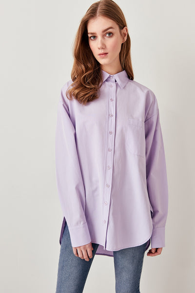 Basic Lila Boyfriend Shirt