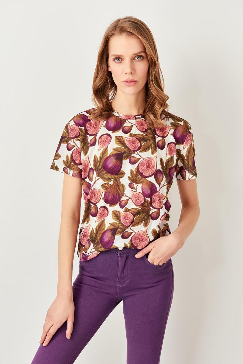 Multicolour Flower Patterned Semi-Fitted Knitted T Shirt