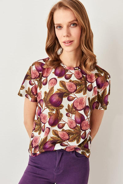 Multicolour Flower Patterned Semi-Fitted Knitted T Shirt