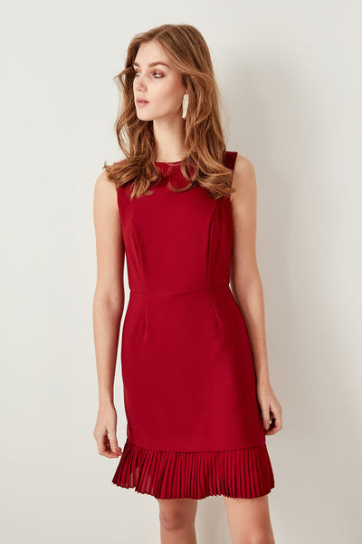 Bordeaux Pilis Detailed Dress