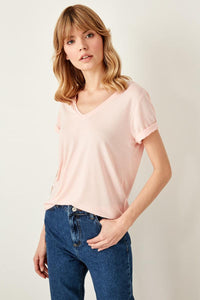 Powder V-Neck Basic Knitted T-Shirts